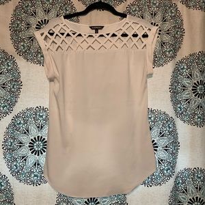 Express Open Detail Top